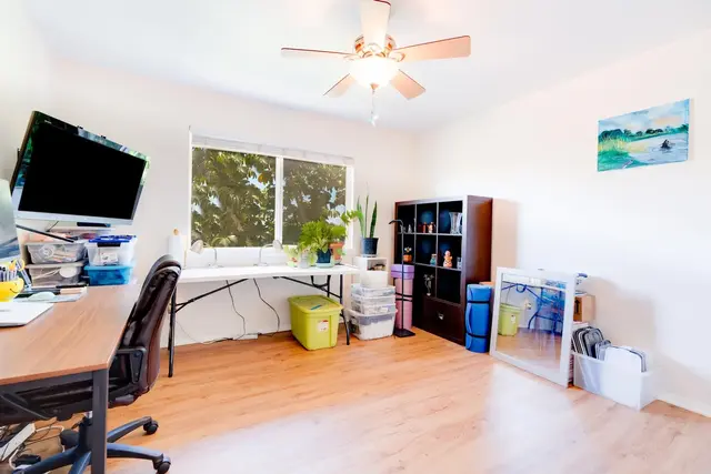 Listing Image for 19 Hooiki St 24 of 35
