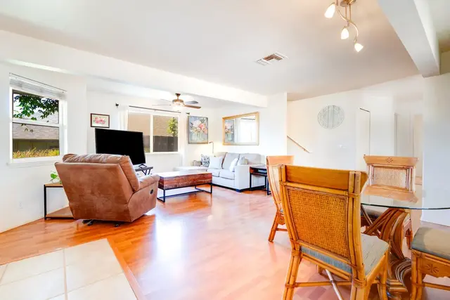 Listing Image for 19 Hooiki St 9 of 35