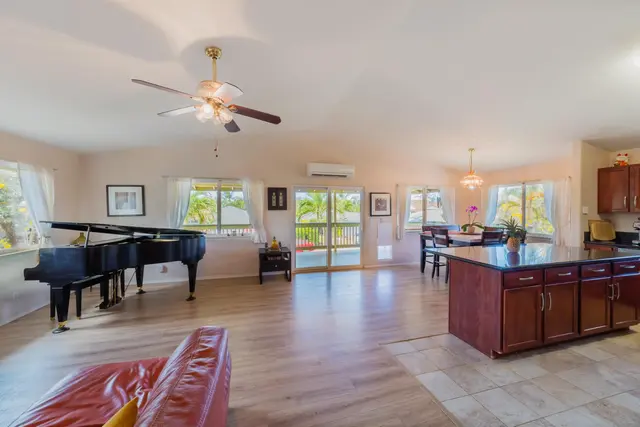 Listing Image for 705 Alulike St 10 of 37