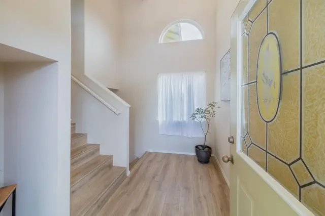 Listing Image for 705 Alulike St 7 of 37