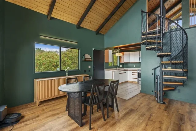 Listing Image for 25 Hoihoi Pl A 7 of 27