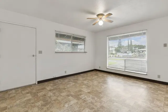 Listing Image for Rd 23 of 36