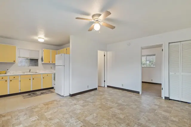 Listing Image for Rd 26 of 36