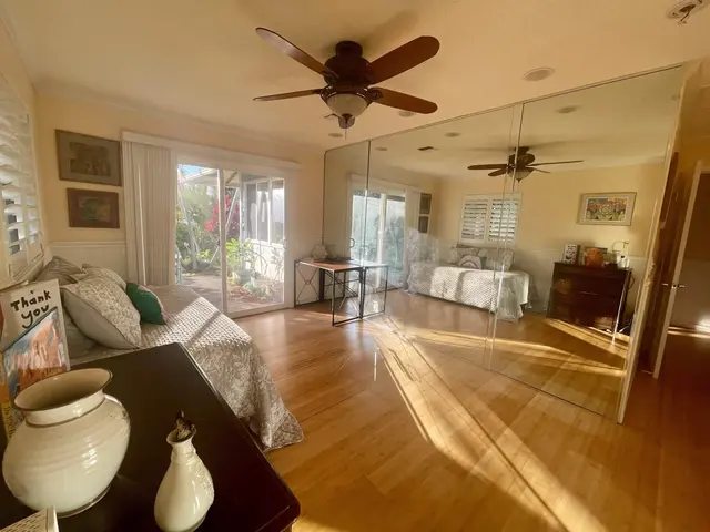 Listing Image for 10 N Hiena Pl 19 of 37