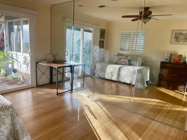 Listing Image for 10 N Hiena Pl 21 of 37