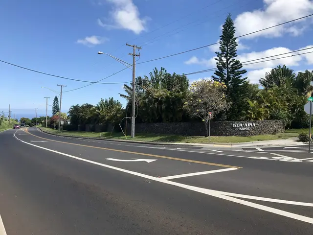 Listing Image for 10 N Hiena Pl 36 of 37