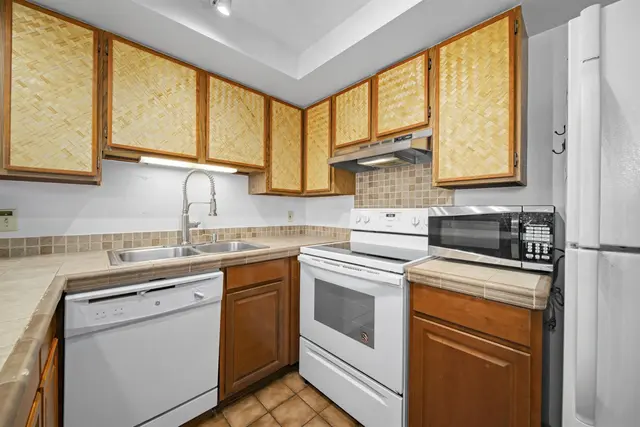 Listing Image for 940 S Kihei Rd C207 32 of 44