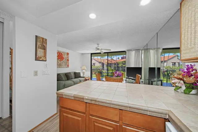 Listing Image for 940 S Kihei Rd C207 7 of 44