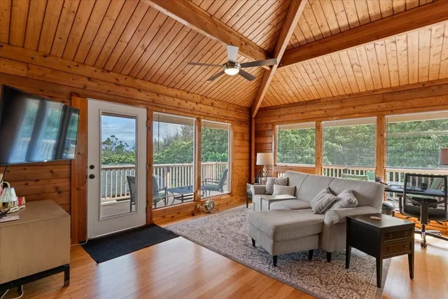 Listing Image for 535 Kuikahi Dr 11 of 50