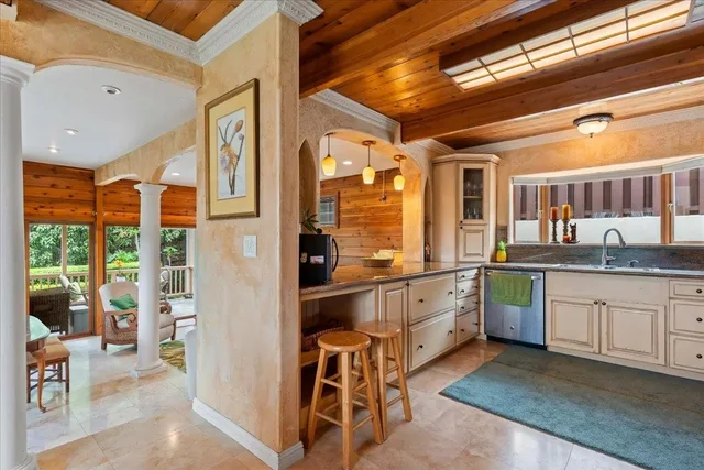 Listing Image for 535 Kuikahi Dr 17 of 50