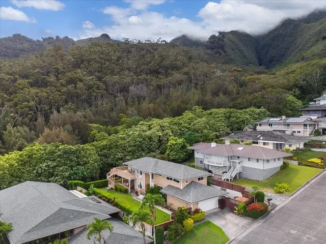 Listing Image for 535 Kuikahi Dr 4 of 50