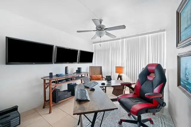 Listing Image for 111 Kahului Beach Rd D306 19 of 48
