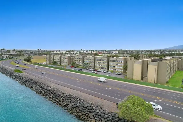 Listing Image for 111 Kahului Beach Rd D306 29 of 48
