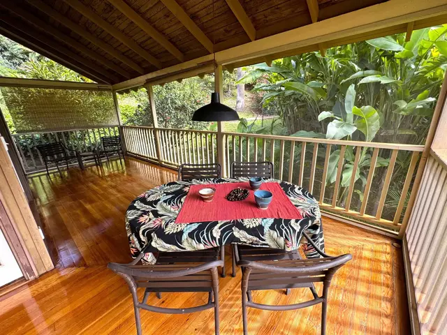 Listing Image for 100 Lio Pl N-1 18 of 31