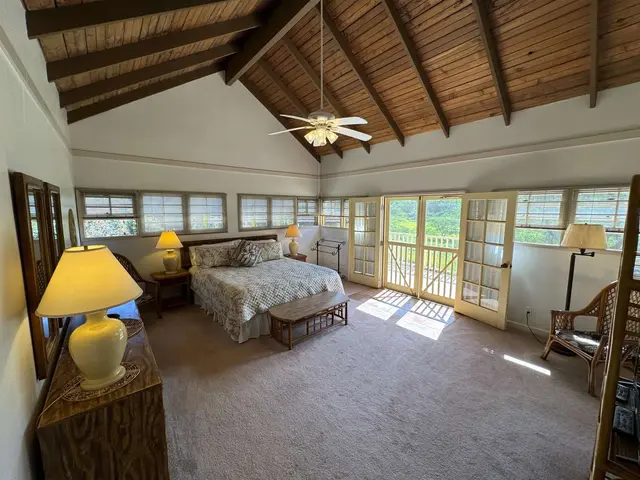 Listing Image for 100 Lio Pl N-1 24 of 31