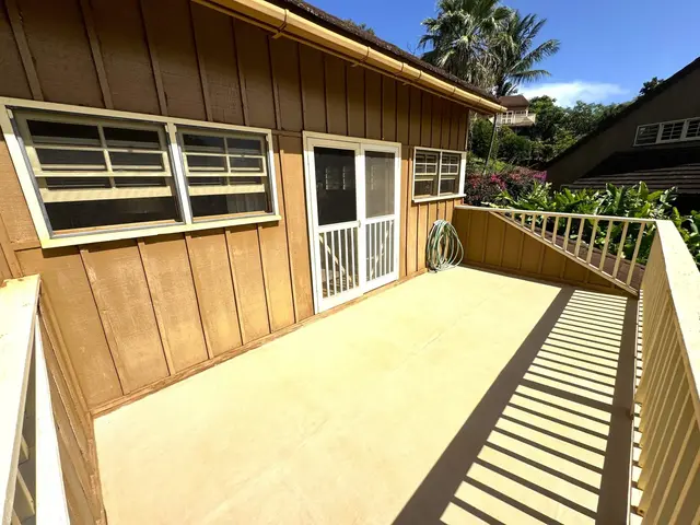 Listing Image for 100 Lio Pl N-1 26 of 31