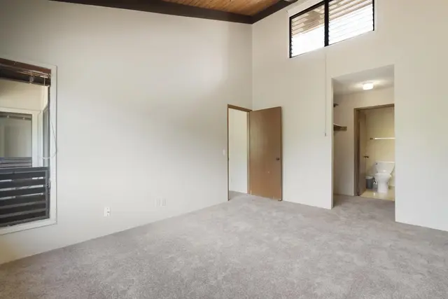 Listing Image for 2180 W Vineyard St 307 15 of 29