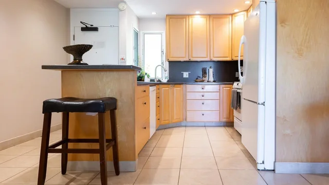 Listing Image for 2661 Kekaa Dr F-201 12 of 50