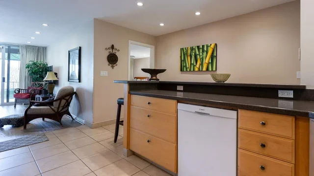 Listing Image for 2661 Kekaa Dr F-201 16 of 50