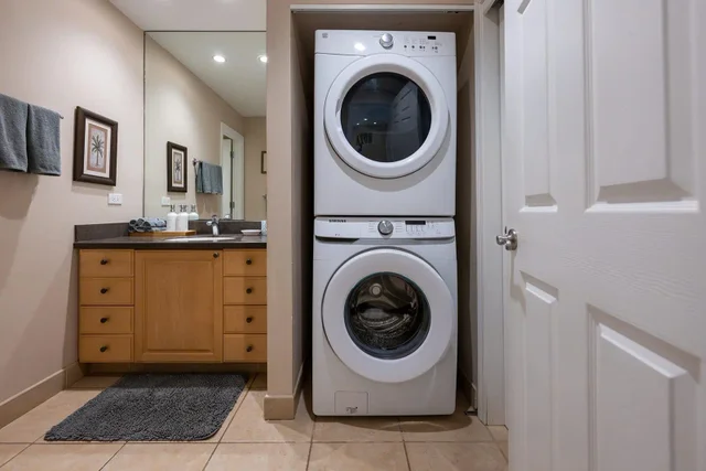 Listing Image for 2661 Kekaa Dr F-201 31 of 50