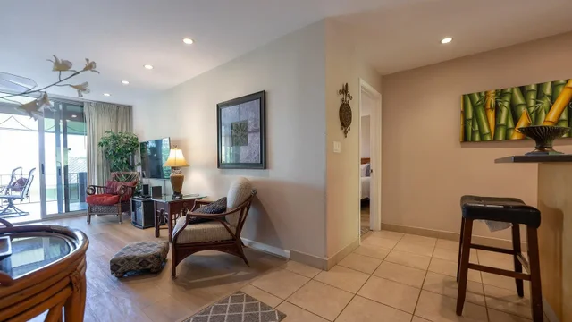 Listing Image for 2661 Kekaa Dr F-201 9 of 50