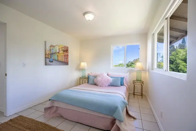 Listing Image for 160 Kapuahi St 20 of 50