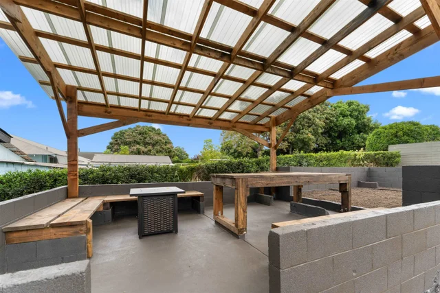 Listing Image for 57 Kupee Pl 25 of 34