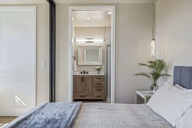 Listing Image for 2759 Baldwin Ave 7 F B 15 of 33