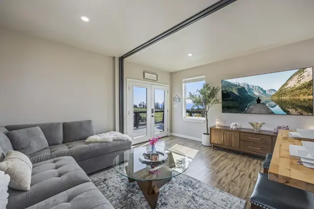 Listing Image for 2759 Baldwin Ave 7 F B 9 of 33