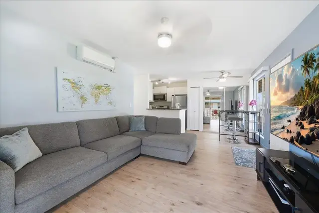 Listing Image for 480 Kenolio Rd 4-206 6 of 44