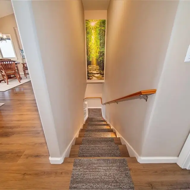 Listing Image for 43 Kapalulu Pl 13 of 27