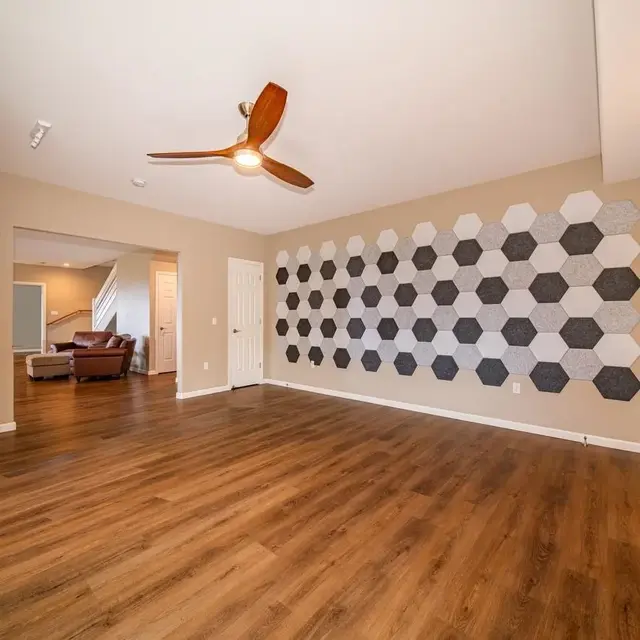 Listing Image for 43 Kapalulu Pl 16 of 27