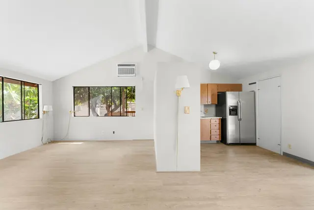 Listing Image for 468 Kaiwahine St 5 of 21