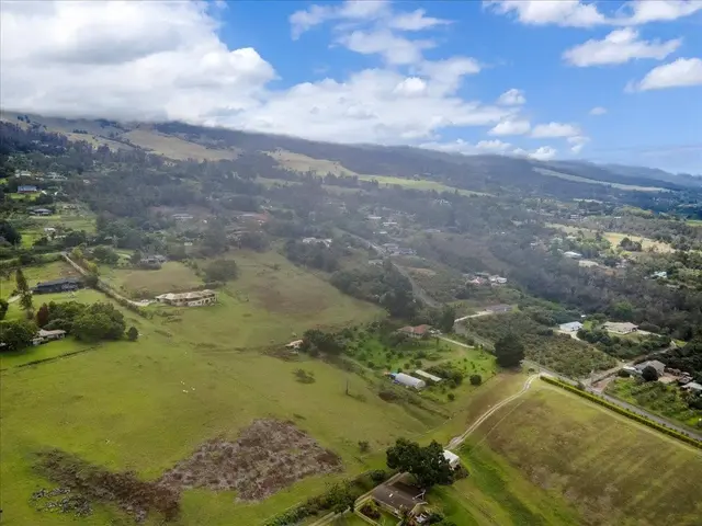 Listing Image for 1351 Pulehuiki Rd #2 9 of 27