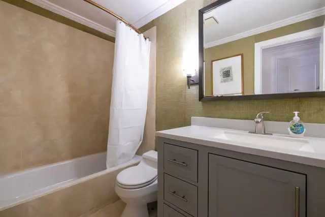 Listing Image for 205 Humupea Pl 13 of 24