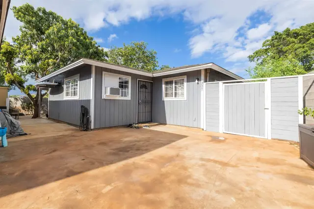 Listing Image for 205 Humupea Pl 17 of 24