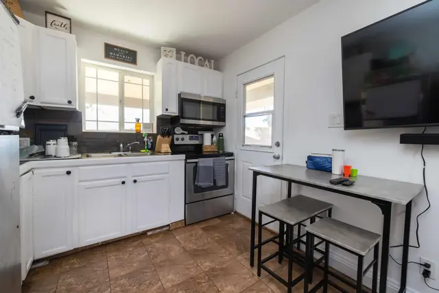 Listing Image for 205 Humupea Pl 19 of 24