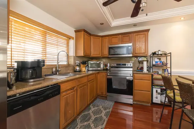 Listing Image for 205 Humupea Pl 7 of 24