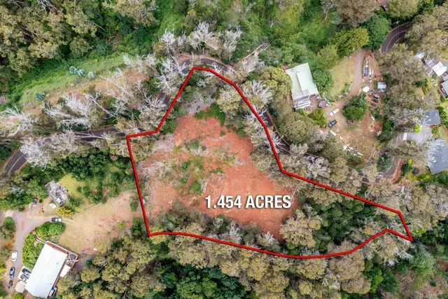 Listing Image for 1939 B Piiholo Rd B 21 of 37