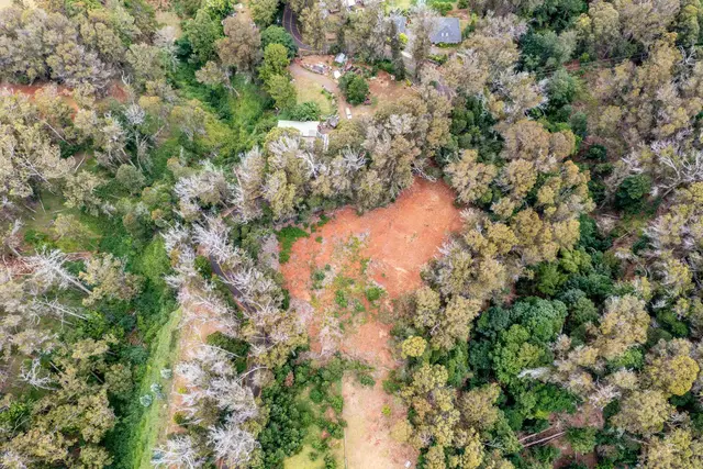Listing Image for 1939 B Piiholo Rd B 30 of 37