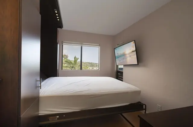 Listing Image for 2180 Vineyard St 105 21 of 35