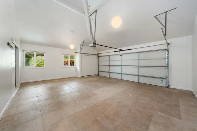 Listing Image for 679 Maalahi St 11 of 38