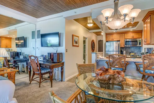 Listing Image for 2481 Kaanapali Pkwy 515 6 of 18