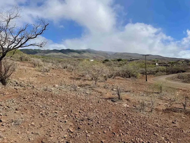 Listing Image for 12 Kupaia Pl 41 2 of 18