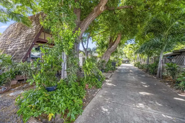 Listing Image for 120 Eleu Pl 1 of 19