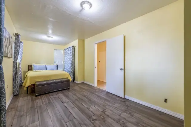 Listing Image for 120 Eleu Pl 19 of 19