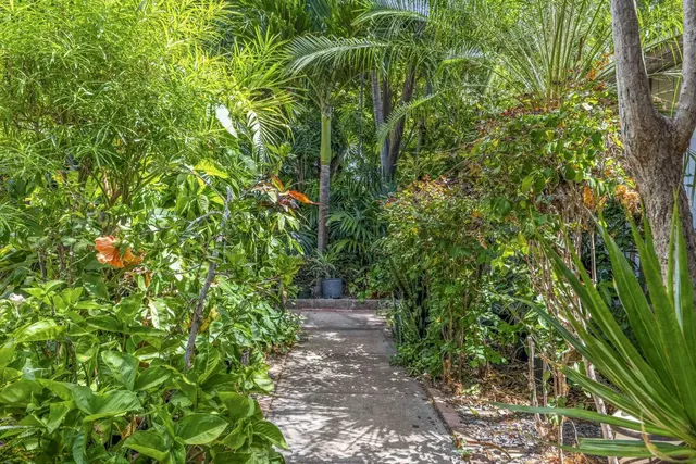 Listing Image for 120 Eleu Pl 4 of 19