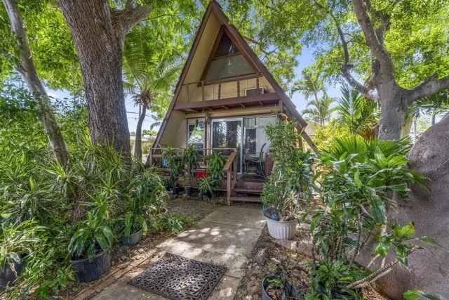 Listing Image for 120 Eleu Pl 5 of 19
