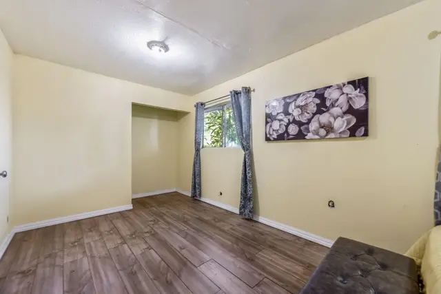 Listing Image for 120 Eleu Pl 9 of 19