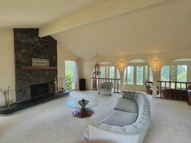 Listing Image for 135 Makana Rd 16 of 19